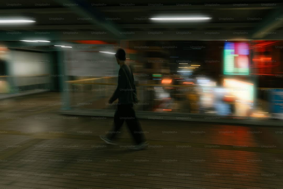电影《长安的荔枝》郑州路演全场齐呼“太中了”大鹏白客庄达菲刘俊谦常远给“荔”互动